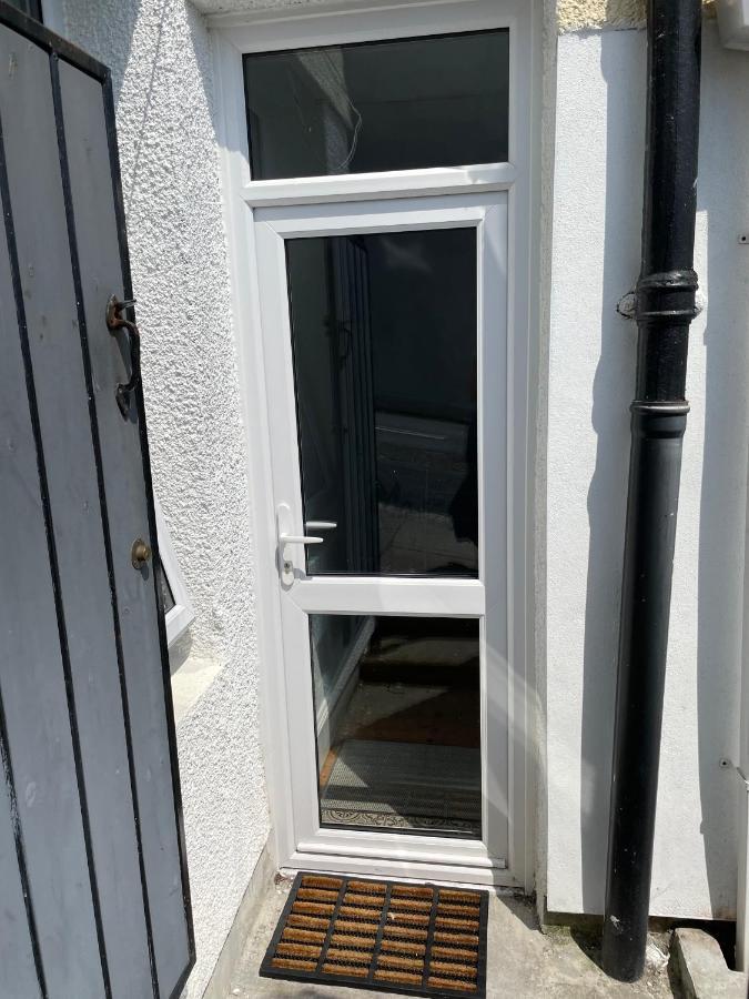 Great 2 Bedroom Flat Plymouth Exterior foto